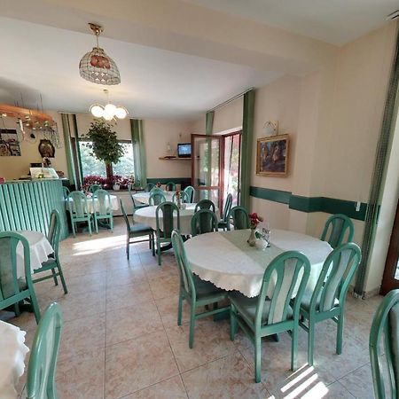 Osrodek Wczasowy Kasztel Hotel Niedzica Zamek Buitenkant foto